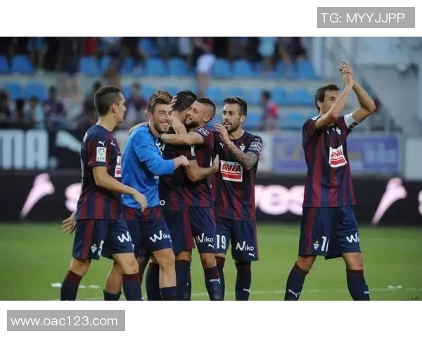 巴塞罗那与埃瓦尔精彩对决视频回顾及赛后分析